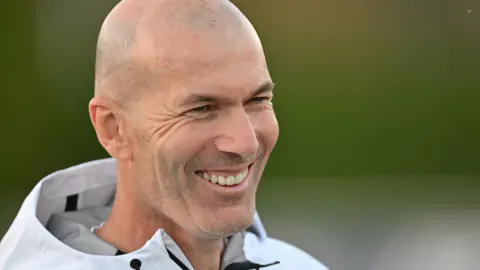 Zidane'ın Fransa debutu İzmit'te: Türkiye maçı saati, kanal ve kadrolar