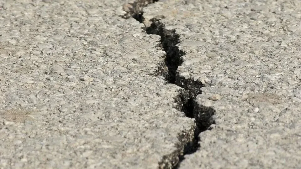 Rusya'da Korkutan Deprem: Kamçatka Açıklarında 6,6 Büyüklüğünde Sarsıntı görseli