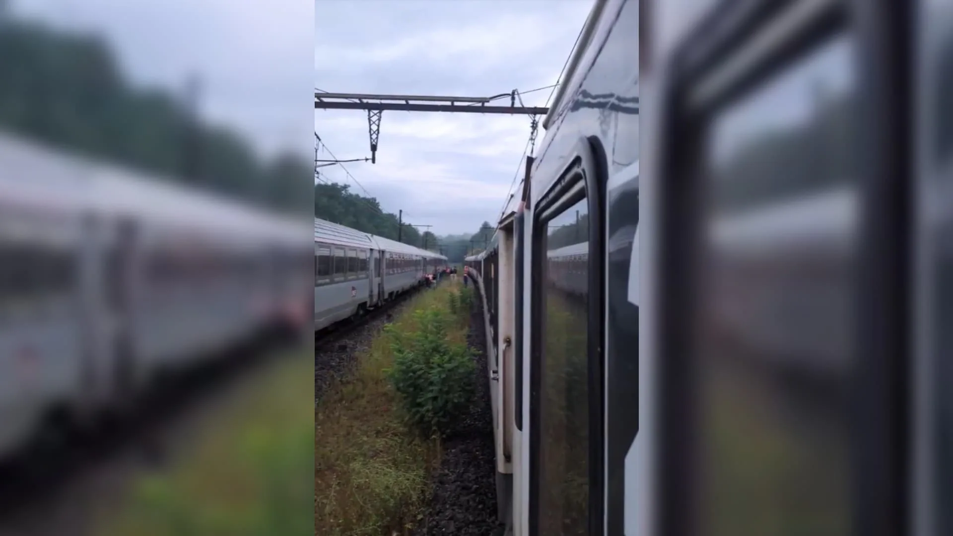 Fransa'da Tren Kaosu: Toulouse-Paris Hattında Saatlerce Süren Bekleyiş Fransa'da Tren Kaosu: Toulouse-Paris Hattında Saatlerce Süren Bekleyiş