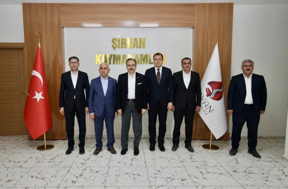 Siirt Valisi Kızılkaya, Göreve Başlayan Şirvan Kaymakamı Bayram'ı Ziyaret Etti görseli
