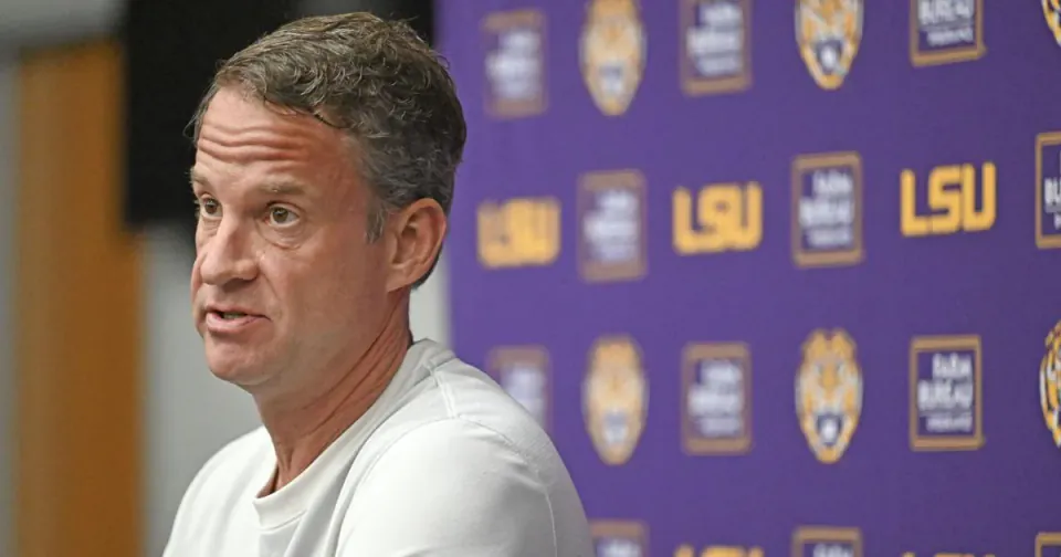 Lane Kiffin'in Alabama Kabusu: Saban 'Kızları Uzak Tut' Demiş, Yeni Kitap Çatışma Detaylarını Ortaya Çıkardı görseli