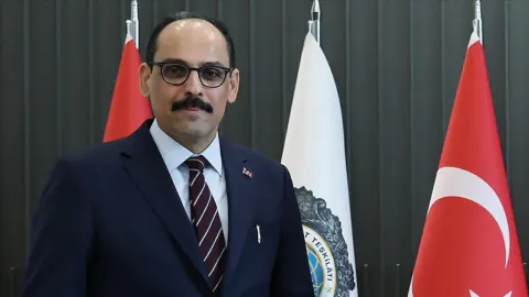 MİT Başkanı Kalın, Irak Meclis Başkanı Halbusi'ni Ankara'da kabul etti: Terör, su ve ticaret masada