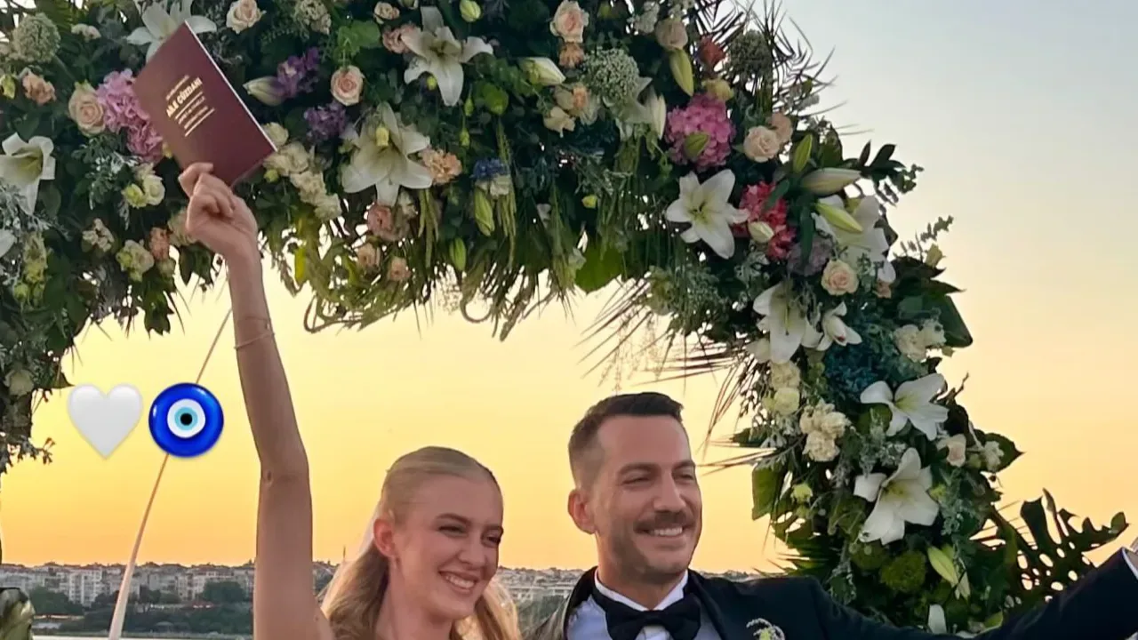 Survivor Şampiyonu Ogeday Girişken ve Zeynep Yumrutaş Evlendi Survivor Şampiyonu Ogeday Girişken ve Zeynep Yumrutaş Evlendi