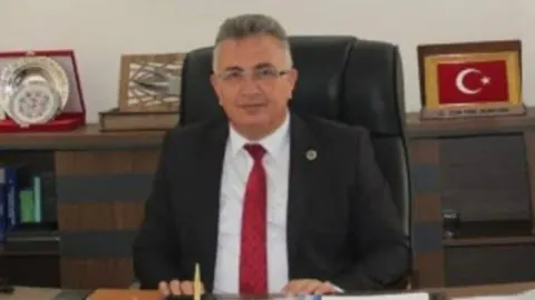 Belediye Başkanı Mustafa Cebeci'den CHP'de kalma kararı