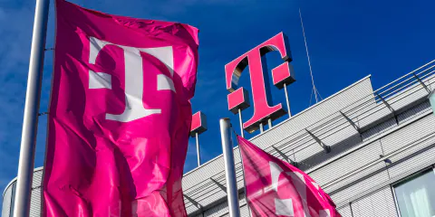 Deutsche Telekom'da Dev Yapılanma: T-Mobile ile Holding Çatısı Altında Birleşme