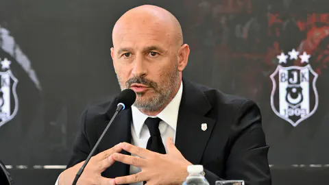 Beşiktaş'ta Vincenzo Italiano Dönemi: Gökhan Sazdağı ile Yollar Ayrılıyor