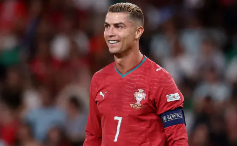 Ronaldo 1000 Gol Hedefinde: Portekiz Galler'i Yendi, Sıradaki Norveç
