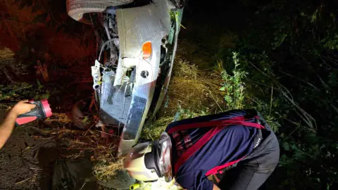 Ankara-Çankırı Karayolunda Otomobil Kanala Uçtu: 1 Yaralı