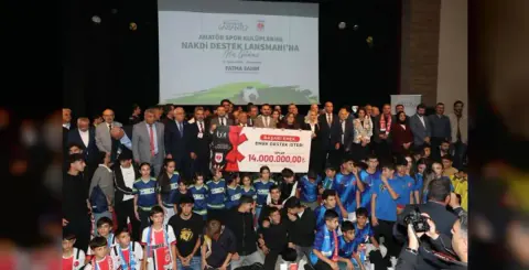 Gaziantep'te 115 amatör kulübe 14 milyon TL destek: Gençlik ve spor altyapısı güçlendiriliyor