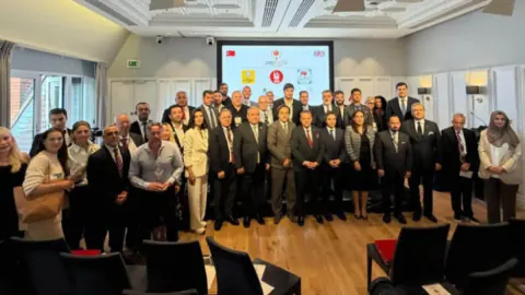 KGK Londra'da medya köprüsü kurdu: 2. Uluslararası Dostluk Ödülleri sahiplerini buldu