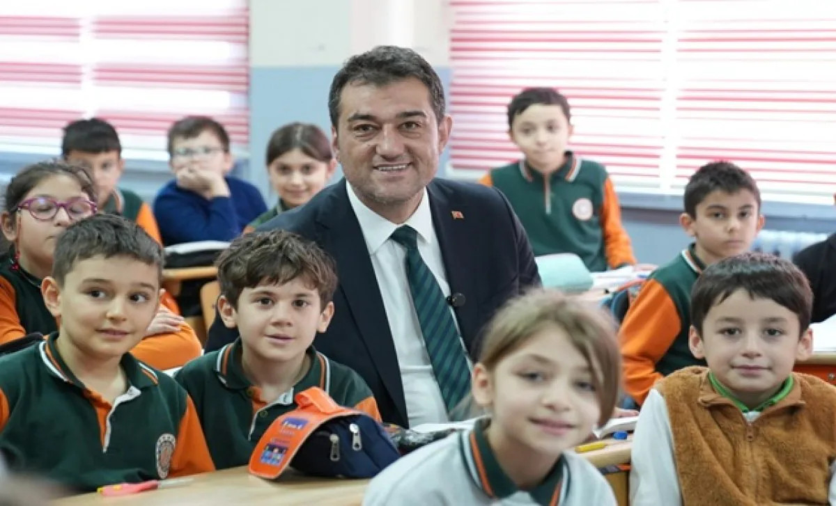 Giresun Belediye Başkanı Köse: "Çocuklarımız Bilim ve Sevgiyle Yetişsin" Mesajıyla Yeni Yıla Başlıyoruz Giresun Belediye Başkanı Köse: "Çocuklarımız Bilim ve Sevgiyle Yetişsin" Mesajıyla Yeni Yıla Başlıyoruz