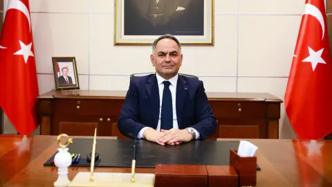Çankırı Valisi Çakırtaş yeni eğitim yılında öğrencilere hitap etti: "Sizler ülkemizin yarınlarısınız"