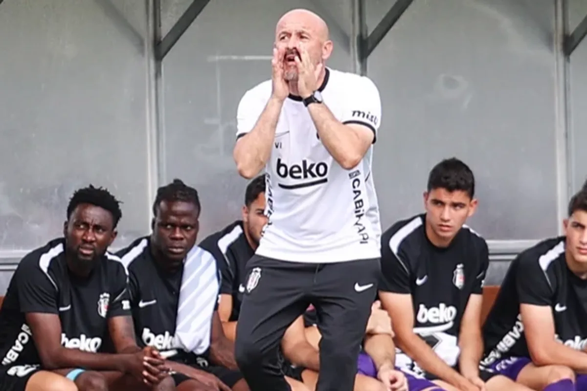 Beşiktaş'ta Vincenzo Italiano'nun Radarına Giren İsimler: Slovakya Kampı Raporu Beşiktaş'ta Vincenzo Italiano'nun Radarına Giren İsimler: Slovakya Kampı Raporu