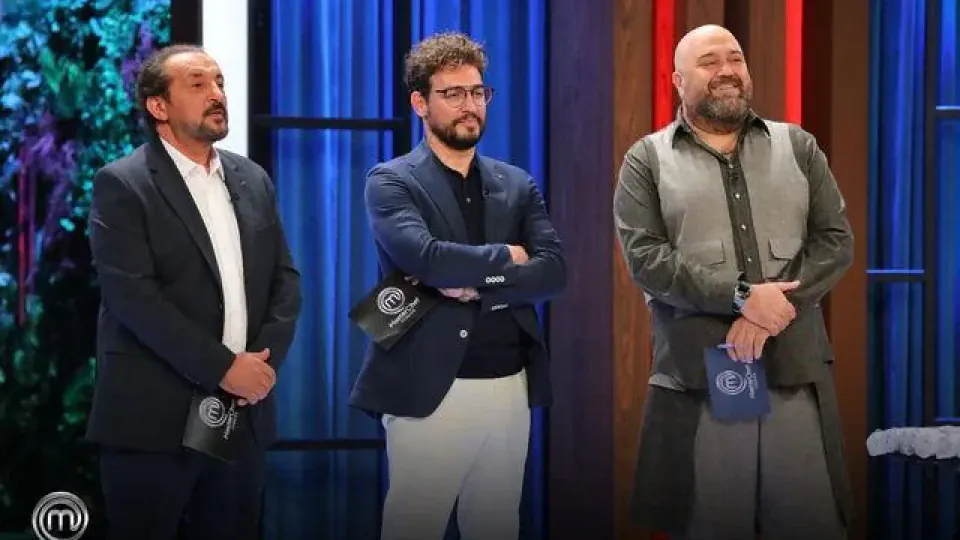 MasterChef Türkiye'de Mavi Takım Dokunulmazlık Kazandı: Eleme Potası Belli Oldu görseli
