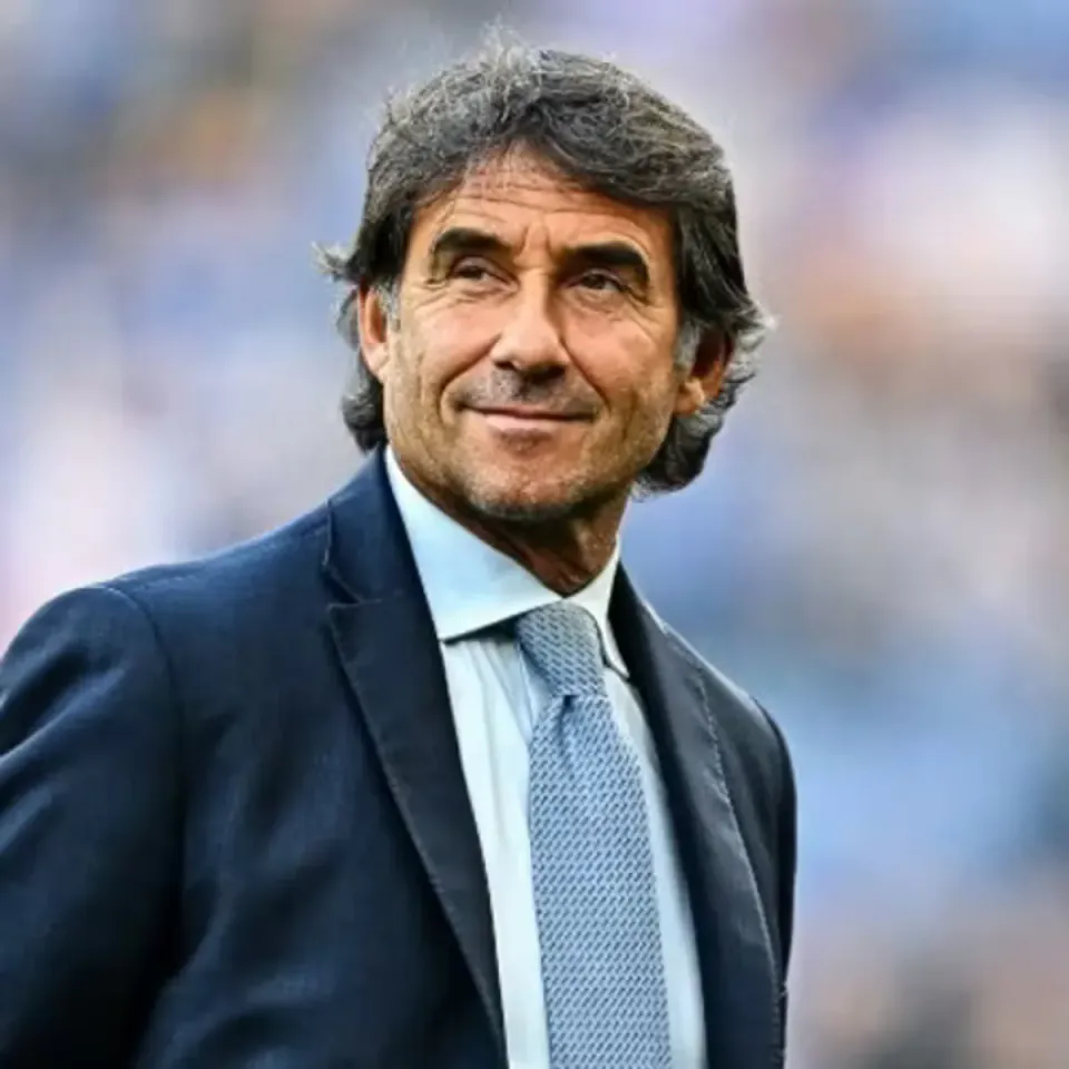 Juventus'ta Finansal Operasyon: 100 Milyon Euro'luk Transfer Hedefi görseli