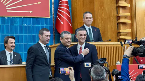 Ümit Dikbayır CHP'den İstifa Etti: 'Kişisel Hesaplaşmaları Kabul Etmiyorum'