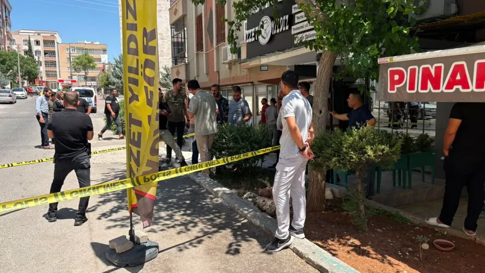 Şanlıurfa'da aile kavgası kanlı bitti: Pompalı tüfek ve bıçaklı çatışmada 4 yaralı görseli