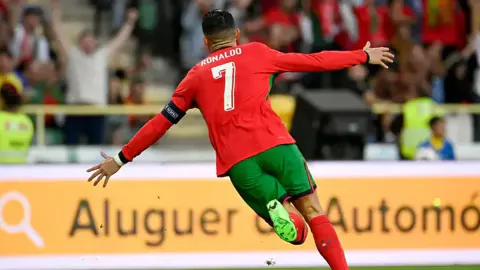 Roberto Martinez'in Portekiz'deki İlk Büyük Başarısı: Uluslar Ligi Şampiyonluğu