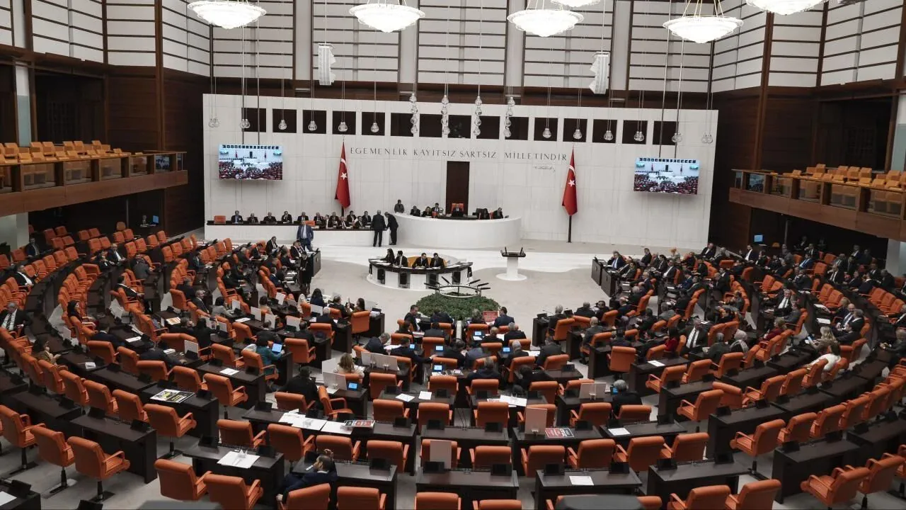 12. Yargı Paketi TBMM'den Geçti: Miras Satışları ve HAGB'de Yeni Dönem 12. Yargı Paketi TBMM'den Geçti: Miras Satışları ve HAGB'de Yeni Dönem