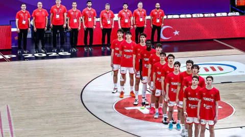 U17 Milli Basketbol Takımı Çeyrek Finalde: Rakip Fransa