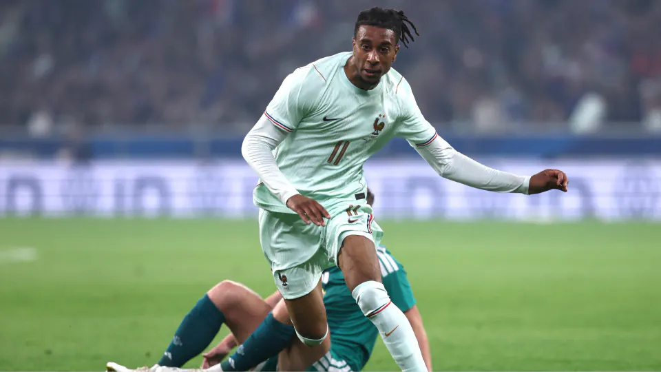 Real Madrid'den Michael Olise Açıklaması: Transfer İddiaları Yalanlandı görseli