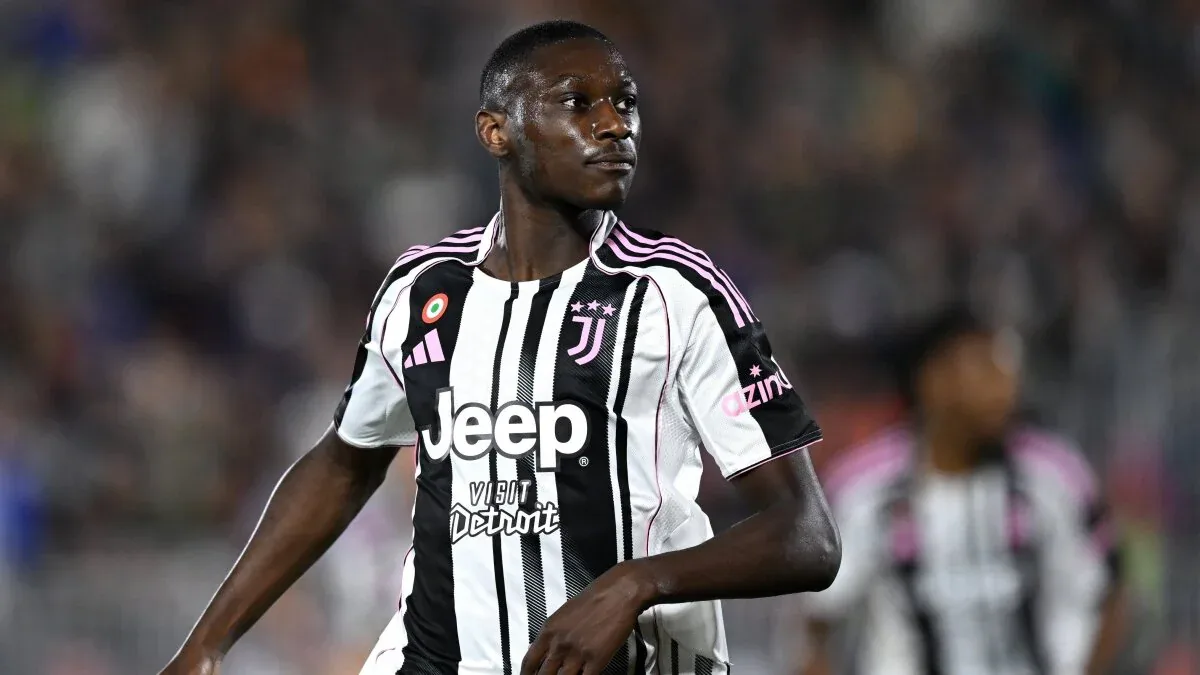 Juventus'te Kolo Muani Dönemi Başlıyor: Transfer Detayları ve İtalyan Şehri Torino'daki Son Durum Juventus'te Kolo Muani Dönemi Başlıyor: Transfer Detayları ve İtalyan Şehri Torino'daki Son Durum