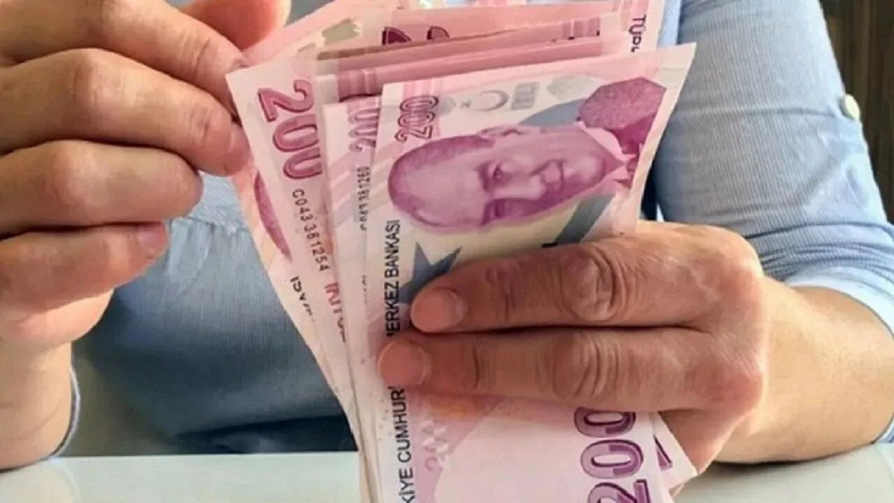 Yargıtay'dan Emekli Maaşı Kesintisine İlişkin Emsal Karar Yargıtay'dan Emekli Maaşı Kesintisine İlişkin Emsal Karar