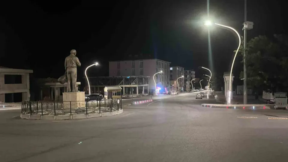 Kırşehir'de 3.4 Büyüklüğünde Deprem Kaydedildi görseli