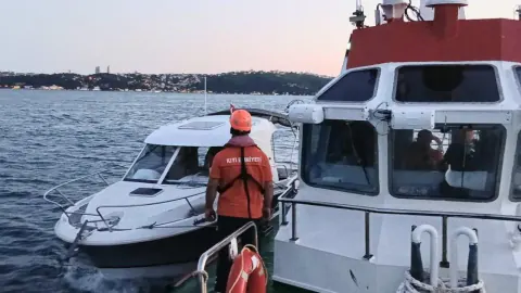 Sarıyer Açıklarında Korku Dolu Anlar: Su Alan Tekne ve 2 Kişi Kurtarıldı