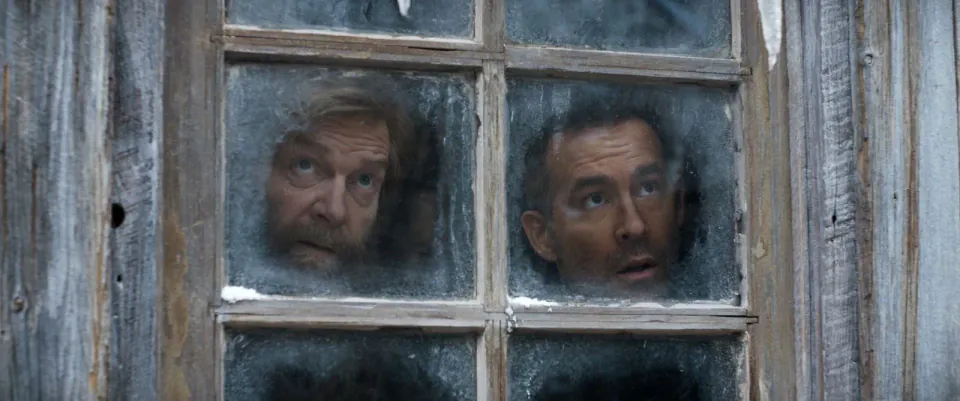 Mayday: Ryan Reynolds ve Kenneth Branagh'ın Soğuk Savaş Komedisi Bu Hafta Vizyona Girdi görseli