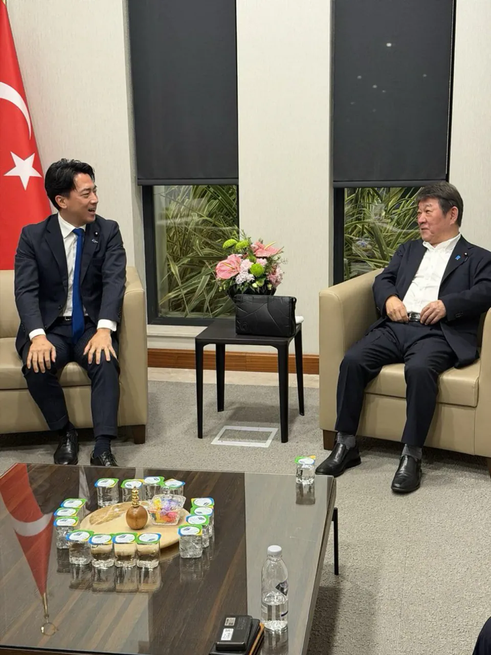 Japonya Dışişleri Bakanı Toshimitsu Motegi NATO Zirvesi için Türkiye'ye geldi görseli