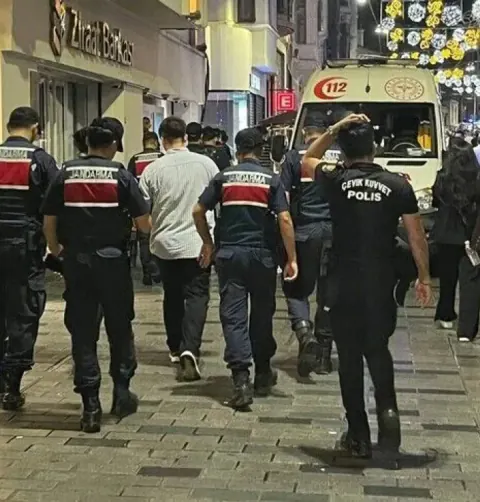 "Ailem Güvende" operasyonunda 6 dernek hedefinde, 26 şüpheli gözaltına alındı