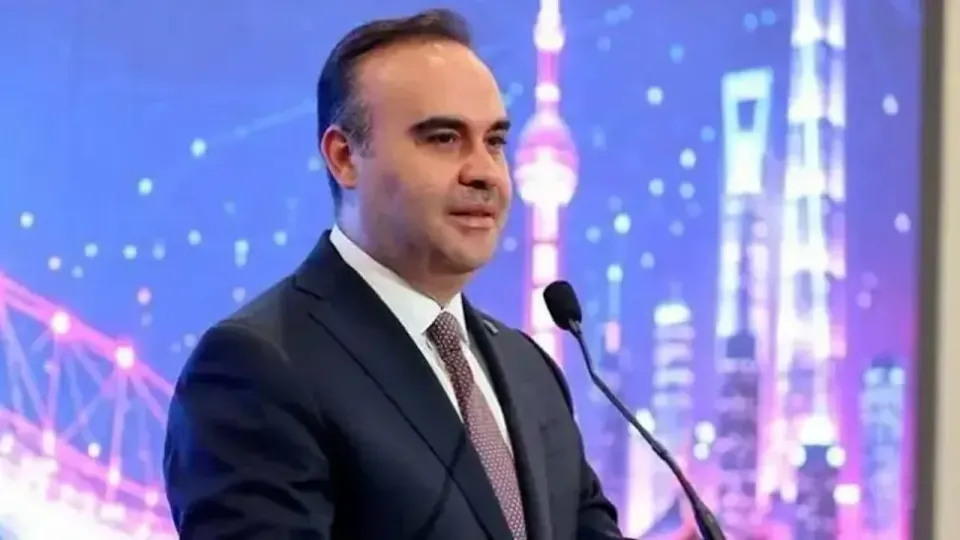 Bakan Kacır: TSE 6 bin 607 uygun olmayan ithal ürünü gümrükte durdurdu görseli