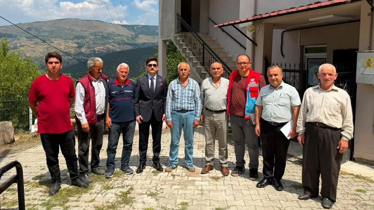 Bayramören Kaymakamı Oğuzhan Gülhan Köy Ziyaretlerinde Sorunları Yerinde Dinledi Bayramören Kaymakamı Oğuzhan Gülhan Köy Ziyaretlerinde Sorunları Yerinde Dinledi