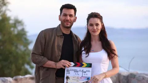 Murat Yıldırım ve Fahriye Evcen 9 Yıl Sonra Aynı Dizide Buluşuyor