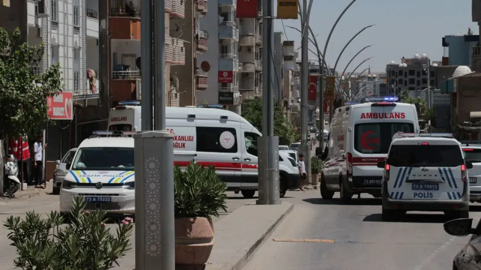 Şırnak Cizre'de Zincirleme Kaza: 4 Yaralı görseli