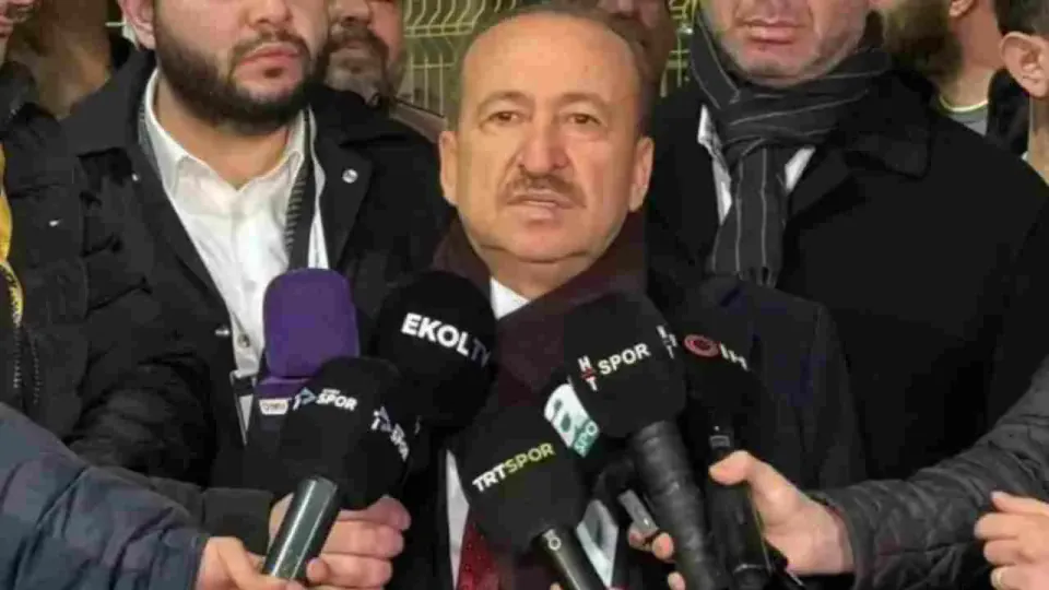 Gaziantep FK'da Seçim Heyecanı: Memik Yılmaz'ın Yönetim Listesi Netleşiyor görseli