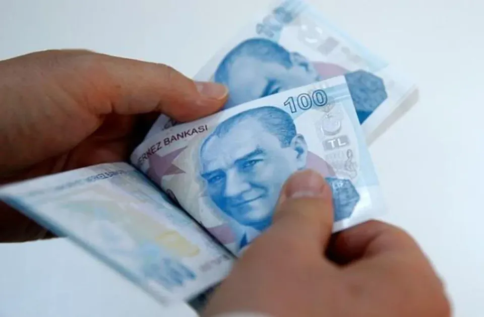Asgari Ücrette Ara Zam Tartışmaları: Açlık Sınırı ve Alım Gücü Kıskacı görseli
