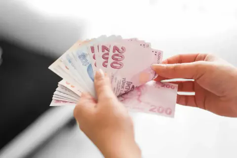 Memur zam senaryoları belli oldu: Ocak 2027'ye %6,7-%8,1 artış aralığı