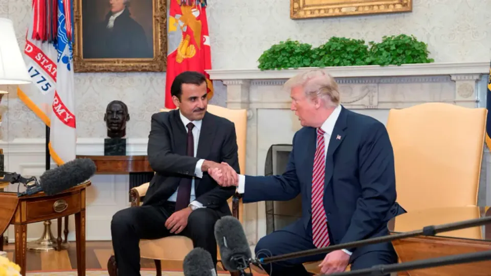 Katar Emiri Şeyh Temim bin Hamad'dan Küresel Barış ve Enerji Hamlesi görseli
