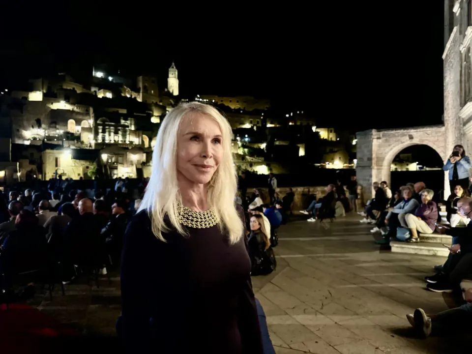 Trudie Styler'dan Beklenmedik Duyuru: Napoli'den Gelen Onur Ödülü görseli