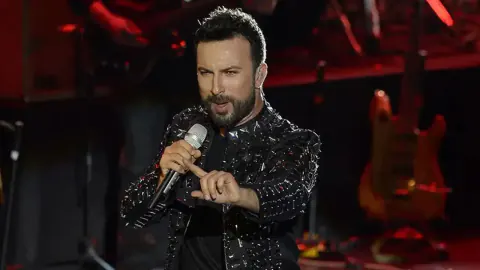 Tarkan Marmaris'te Sahne Alıyor: Konser Biletleri 25 Bin TL'ye Kadar Çıkıyor