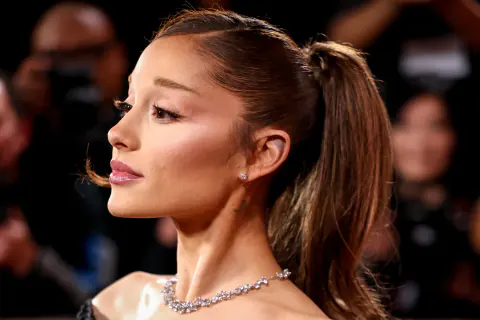 Ariana Grande, 'Eternal Sunshine' Turunu Londra'da Ağlayarak Tamamladı: 'Görünürlükten Çekiliyorum'