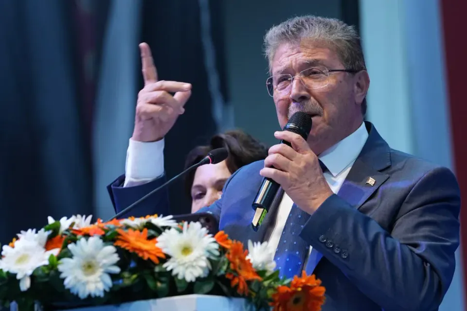 KKTC Başbakanı Üstel: 'Tek başına iktidar yolculuğumuz bu akşam başlamıştır', UBP rekor katılım yakaladı görseli