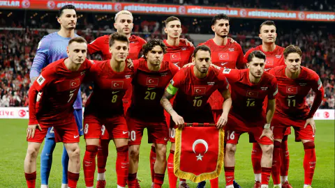 A Milli Takım'da Santrafor Krizi: Devşirme Golcü mü Genç Yetenekler mi?
