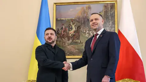 Polonya'dan Zelensky'ye Nişan Şoku: Beyaz Kartal Nişanı Geri Alındı