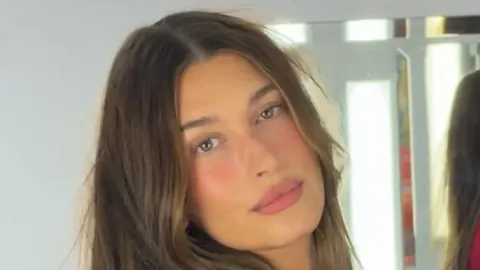Hailey Bieber'in 'Prenses Kedi' Temalı Doğum Günü Partisi Sosyal Medyayı Salladı