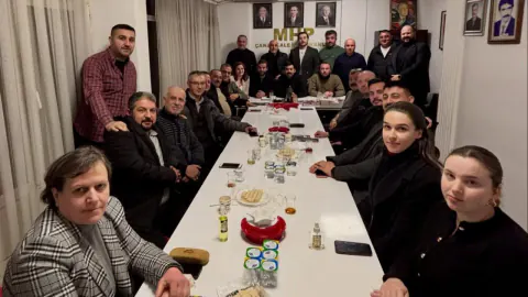 MHP Uşak Teşkilatı'nda Kritik Divan Toplantısı: Yeni Yol Haritası Belirlendi
