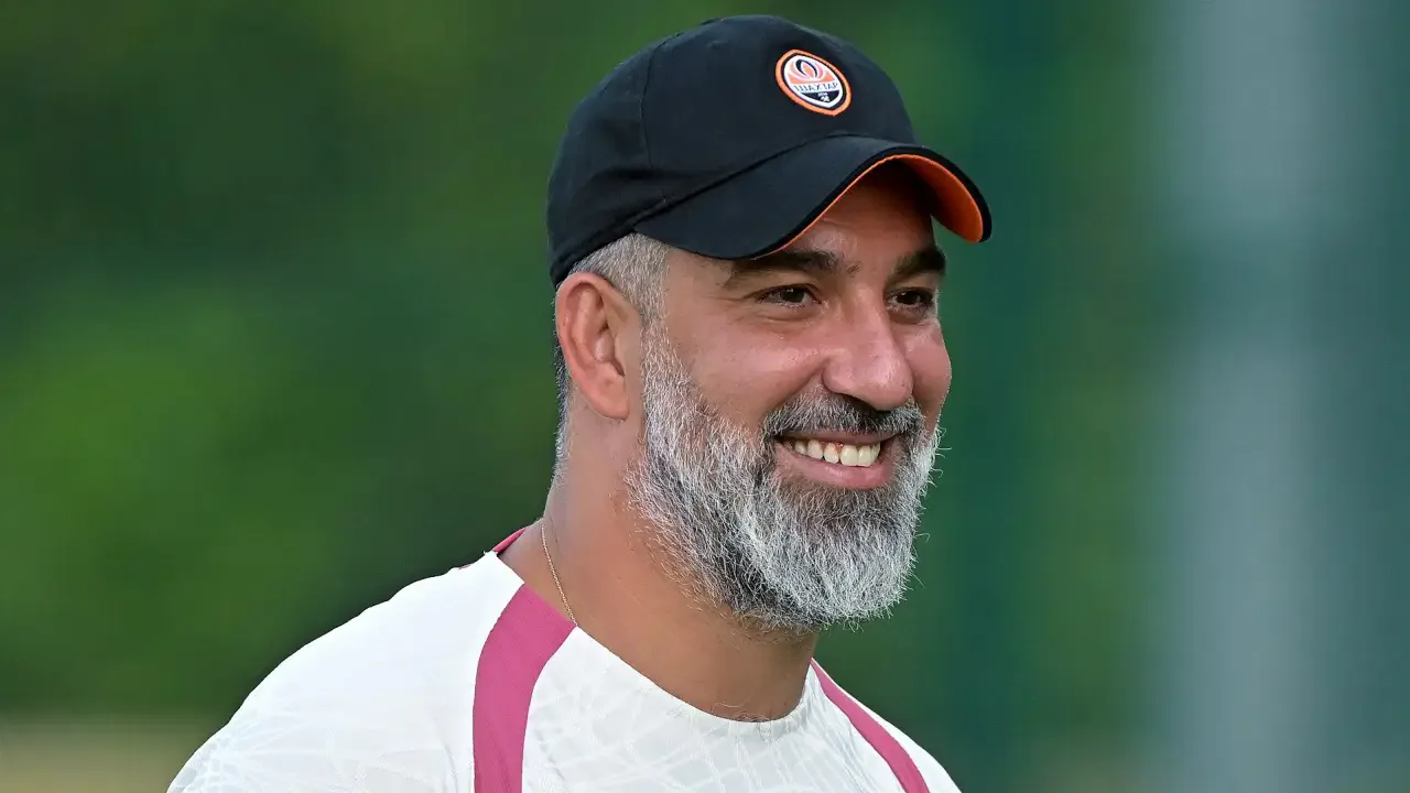Arda Turan'ın Shakhtar Donetsk'i Sezona 5-1'lik Galibiyetle Başladı Arda Turan'ın Shakhtar Donetsk'i Sezona 5-1'lik Galibiyetle Başladı