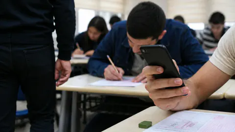 YKS'de Yapay Zekâ Skandalı: Soruları Uygulamaya Gönderen Aday Tutuklandı